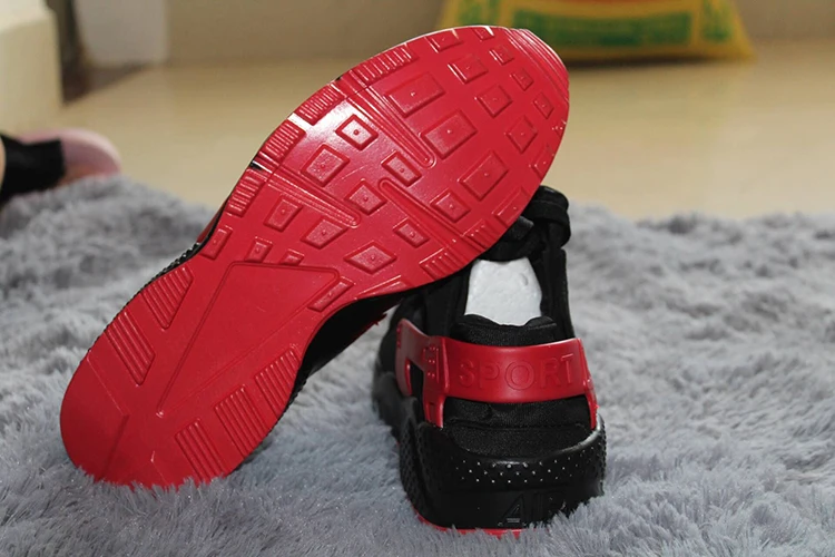 sneakers (1)