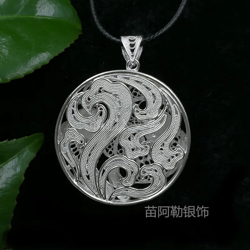 Silver original ethnic hand-brushed openwork three-dimensional solid silver fish pendant