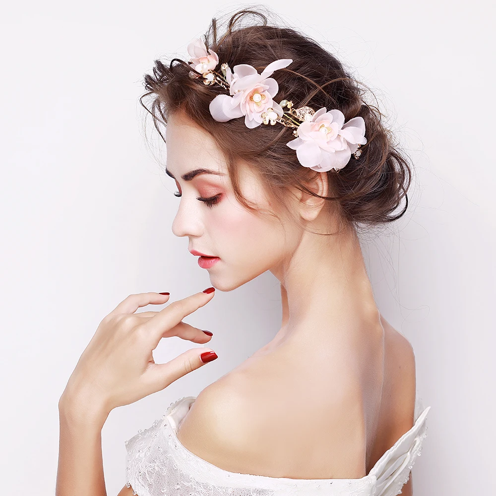 

Pink Yarn Flower Headband Gold Color Alloy Handmade Headpiece Hair Accessories for Wedding Party Girls Princess Headdress Gifts