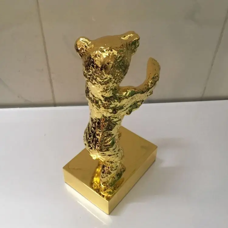 Bear Trophy004