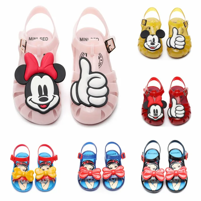 

Girls sandals 2019 summer new princess cute wind soft jelly shoes big children girls non-slip beach flat sandals