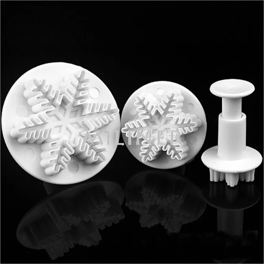 

New 2016 Snowflake Cake Fondant Pastry Cutter Plunger Mold Tools Decorating Craft