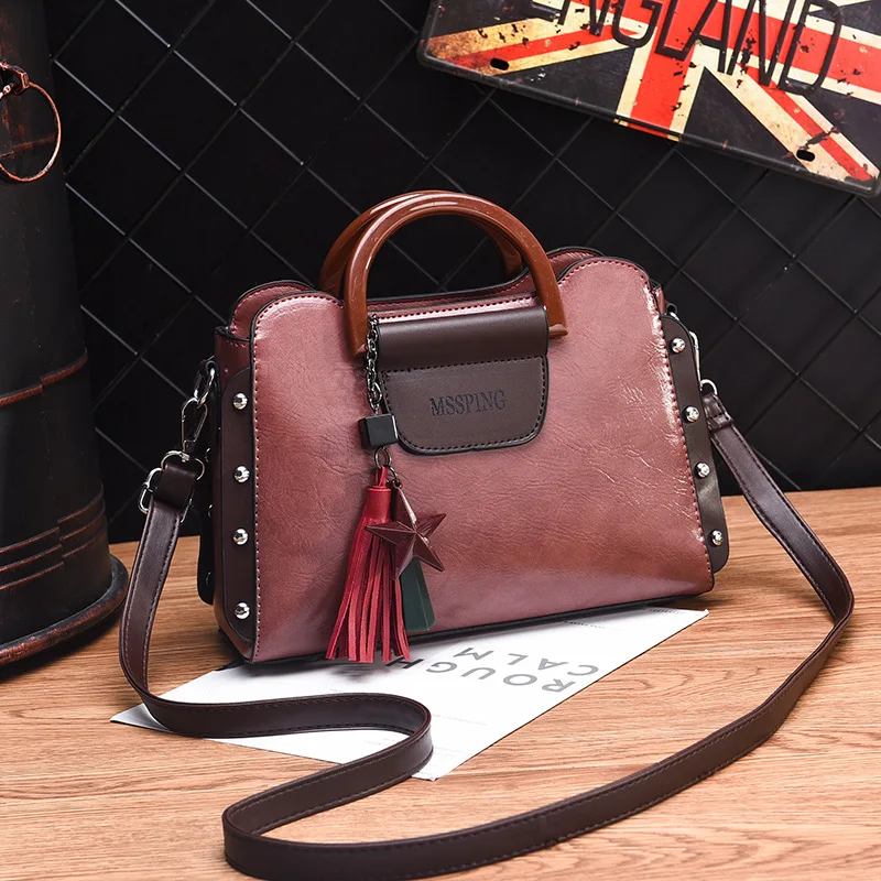 ETONTECK 2018 New Fashion Luxury Women PU Leather Handbags Vintage Rivet Tassel Messenger Bag for F
