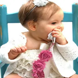 Зубное кольцо-прорезыватель с розовым цветком для младенцев ясельного возраста