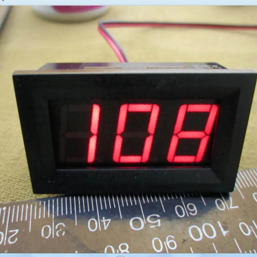 

1pcs/lot Digital Voltmeter 5V to 120V 0.56 inch LED Digital Panel Meter Voltage tester RED/GREEN/BLUE monitor
