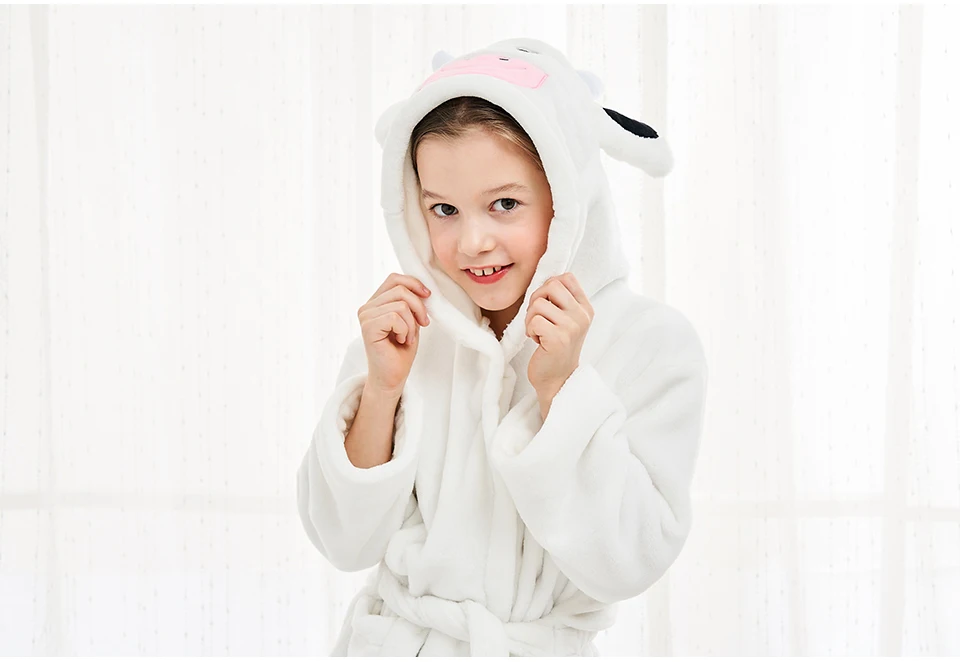 MICHLEY/банные халаты для детей, восхитительные Детские Банные халаты с капюшоном для маленьких девочек, Roupao, белые банные халаты с рисунком коровы, пляжная одежда для купания, пижамы для мальчиков, WEK-W