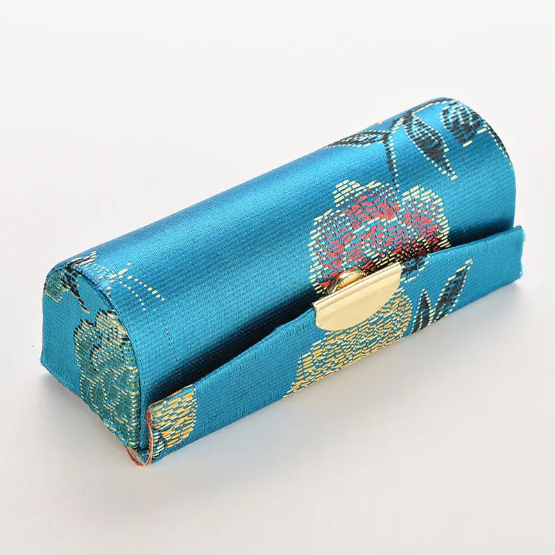 

1PCS Embroidered Flower Design Lipstick Case Box with Mirror Haspplain Fabric Cosmetic Bags Coin case Random Colour