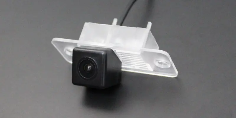 Liislee Reverse Rear View Camera For Volkswagen Tiguan 2012~2017  Parking Back Up Camera  License Plate Lamp  Night Vision5