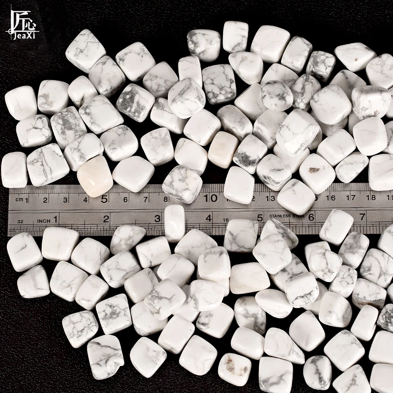 Разбитые камни полировка натуральных белых камней howlite и минералов