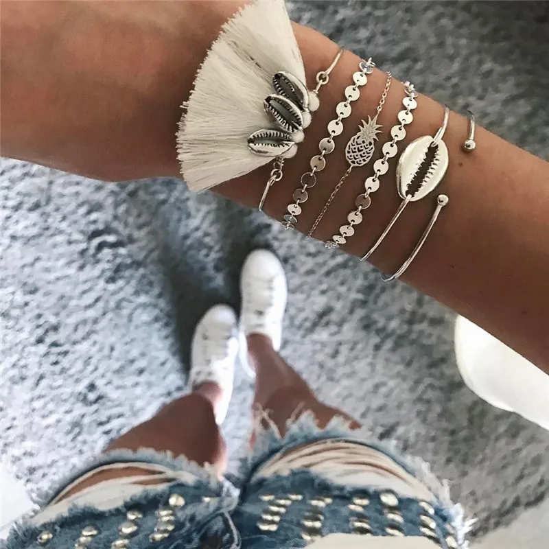 

GIVVLLRY 6 pcs/set White Tassel Shell Bracelets for Women Bohemian Shell Bangle Sequins Chain Pineapple Charm Bracelets Jewelry