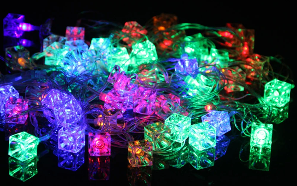 BRELONG Waterproof 4m 28LED Christmas Decorative Light String RGB EU Plug AC220-240V - Ice cubes
