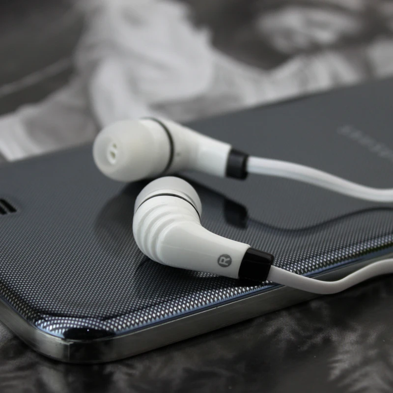 Ersukib Ev 2704 наушники Сбалансированные бас музыкальные гарнитура для iphone 6 s xiaomi PC mp3