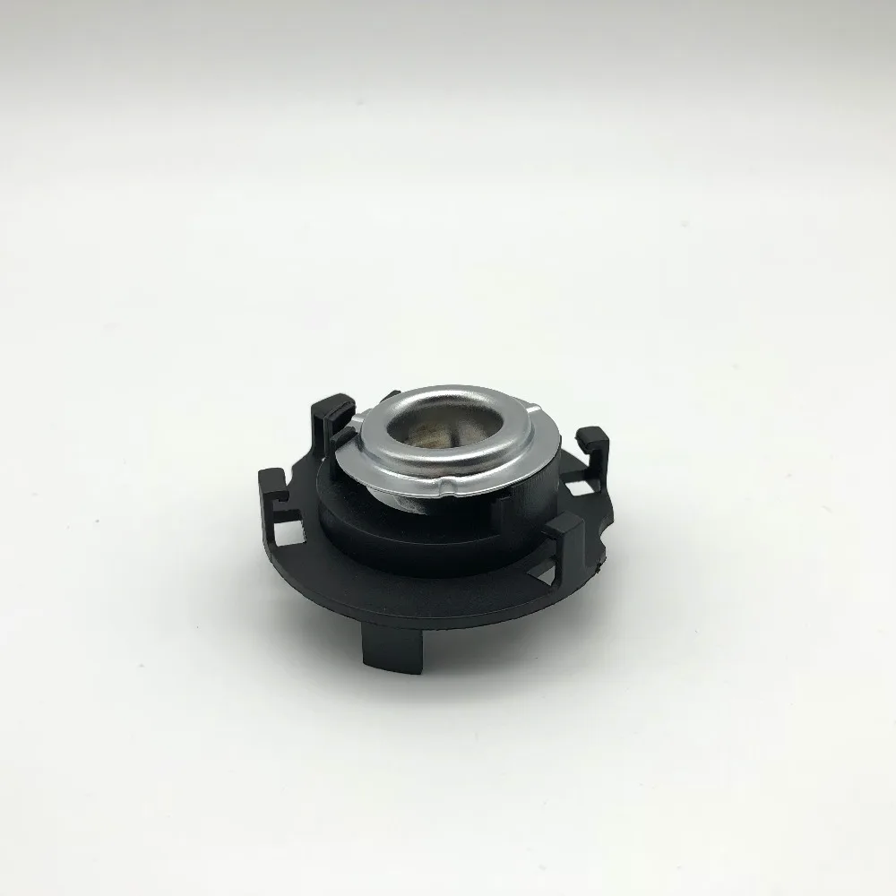 H7-LED-Headlight-Bulbs-Holder-Adapter-base-For-Kia-Rio-2017-K3-2013-2016-New-Carens (3)