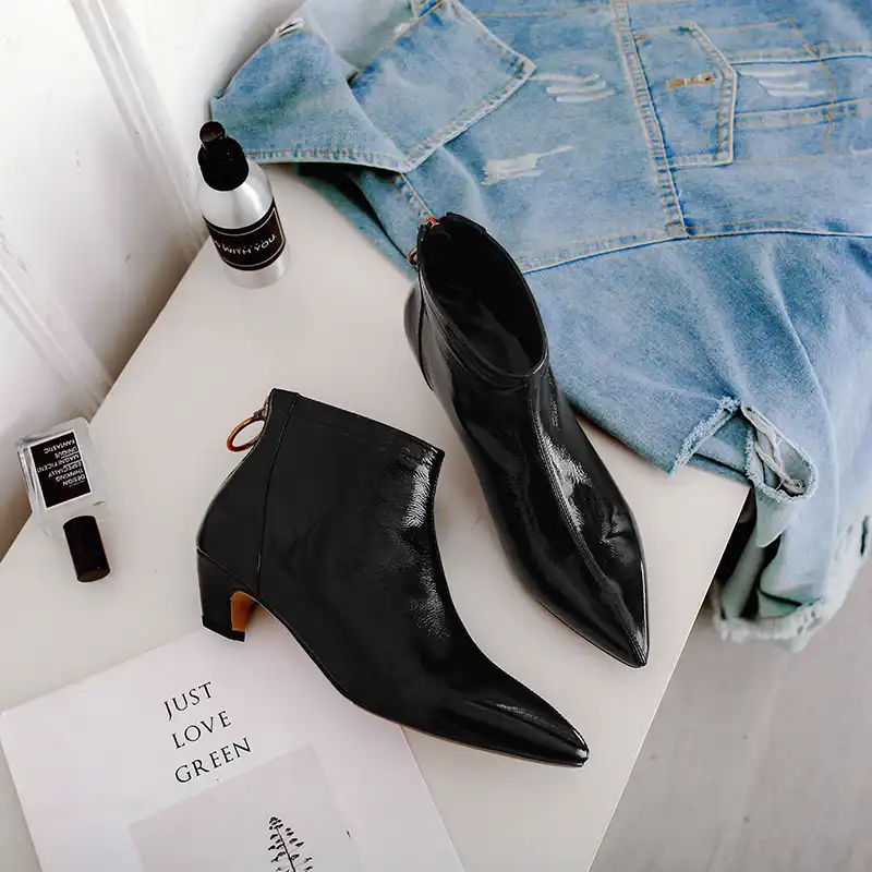 suneducationgroup.com Women Ankle Boots 