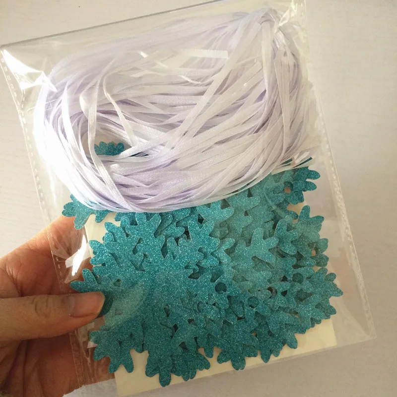 Winter frozen birthday wedding bridal shower anniversary party souvenirs favors gifts bag glitter silver blue snoweflake tags Winter frozen birthday wedding bridal shower anniversary party souvenirs favors gifts bag glitter silver blue snoweflake tags