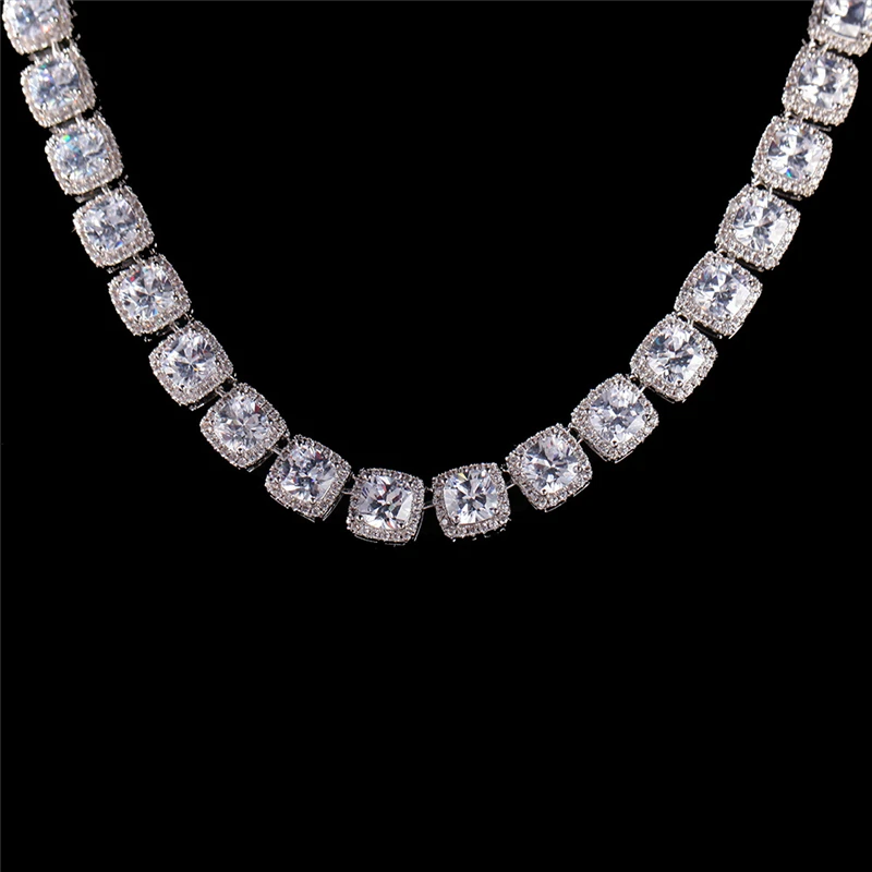 10427850701_856345497 (1)