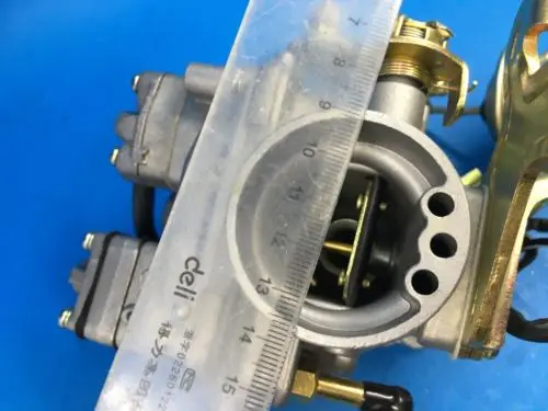 CARBURETTORCARBURETOR 1.0 L FOR SJ410 F10A SUZUKI