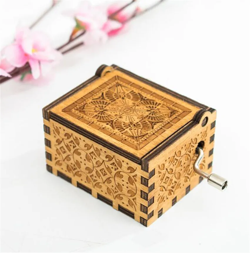 

Pirates of The Caribbean Dead Man's Chest Davy Jones Locket Music Box Wooden Hand Crank Hand-Crafted Birch A662