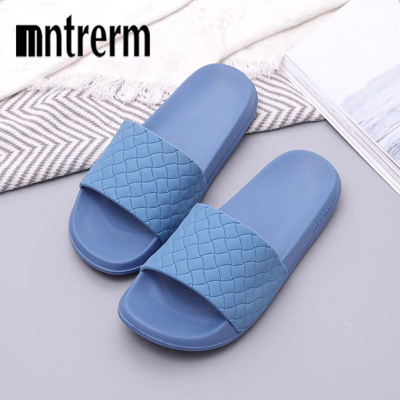 

Men Slippers Casual Water Shoes Non-slip Slides Bathroom Summer Couple Beach Sandals Large Size Soft Sole Flip Flops Slippers