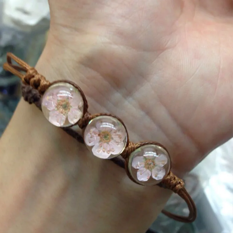 

Summer Style Glass Ball Woven Bracelet Weave Lucky Flower Bracelets Handmade Dried Flowers Glass Beads Bracelet Women Jewelry