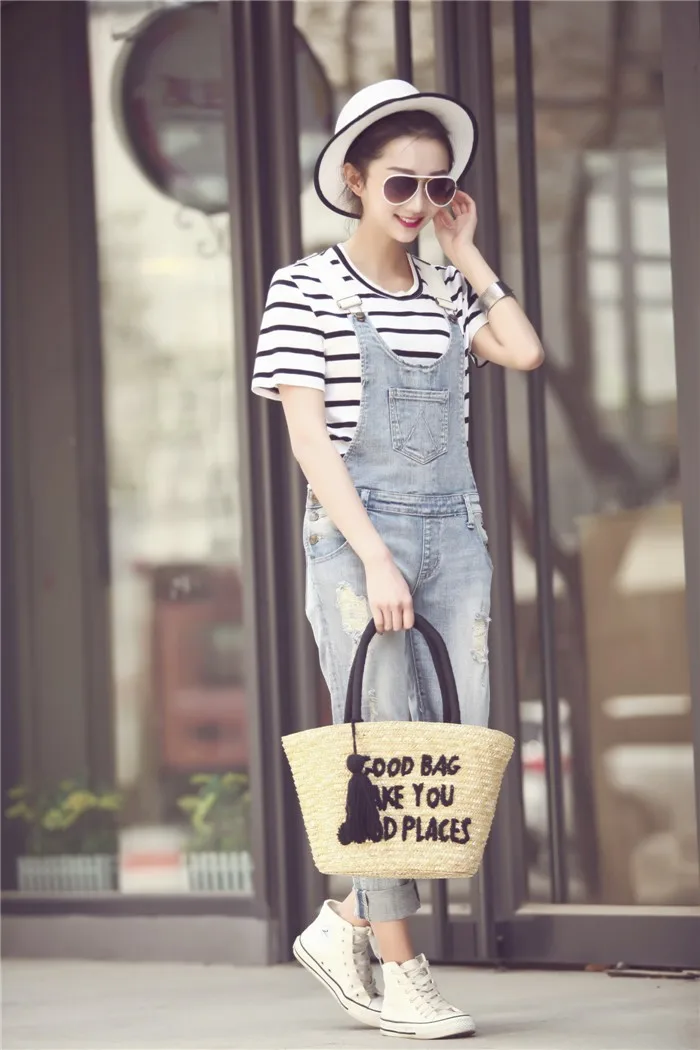 3065146619_2063180281