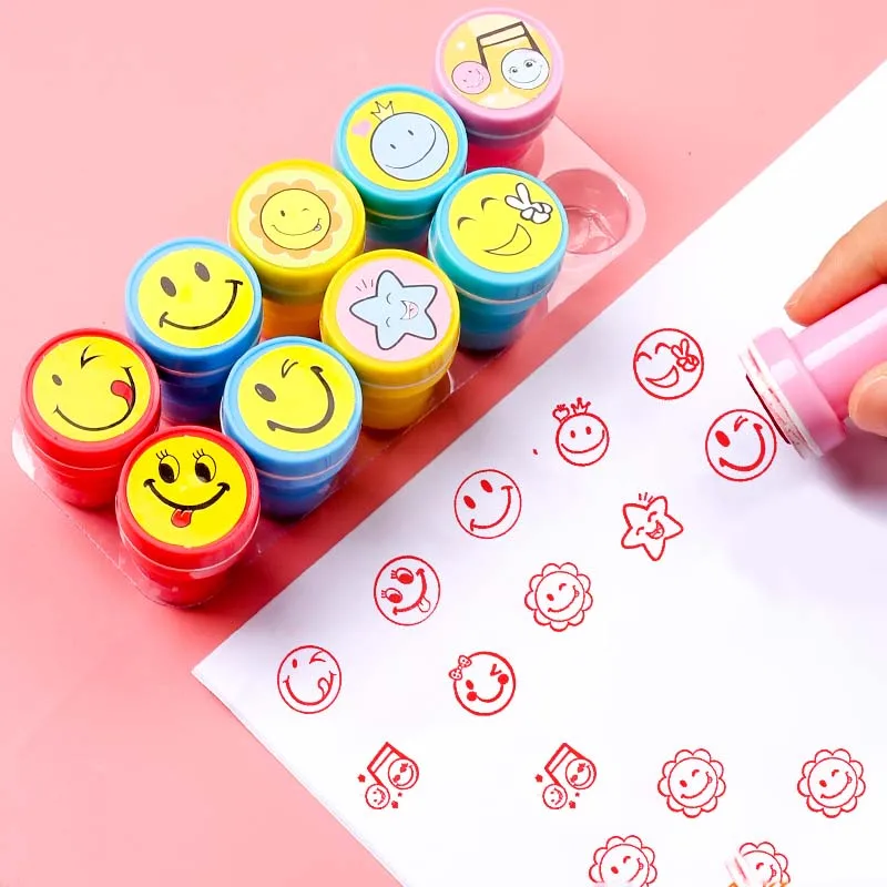 Cartoon Round Stamp Toys for Children 12pcs DIY Handmade Craft Students Stamps Toys Book Decro Teacher Seal Kids Art Toys