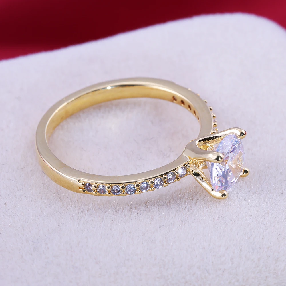 Huitan Women Finger Rings Romantic Golden Color Wedding Jewelry With Micro Paved Dazzling CZ Stone Engagement Ring Band For Girl