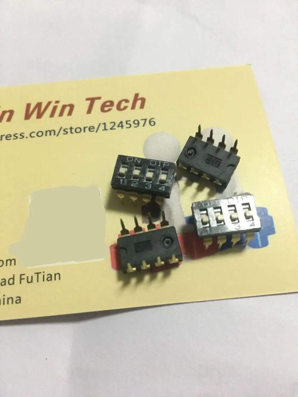 

200pcs Dip Black KI-04 dial switch 4-bit encoding/4P 2.54mm IC switches toggle switches High quality KI-04