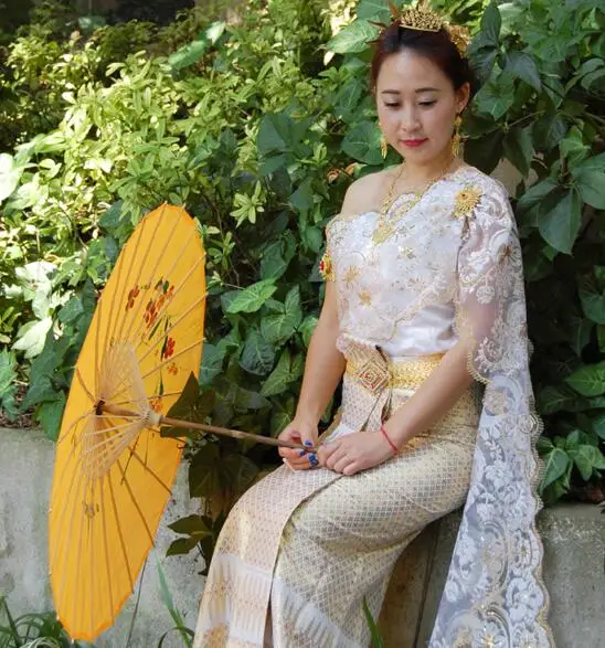 Китайская одежда для невесты Dai princess таиландское свадебное платье bride белая без