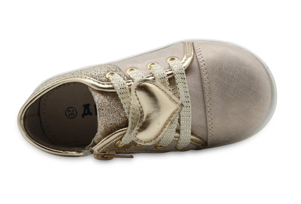 Apakowa/детская обувь для девочек; сезон весна-осень; кроссовки для девочек; модные детские кроссовки из искусственной кожи для маленьких девочек; повседневная обувь с сердечками