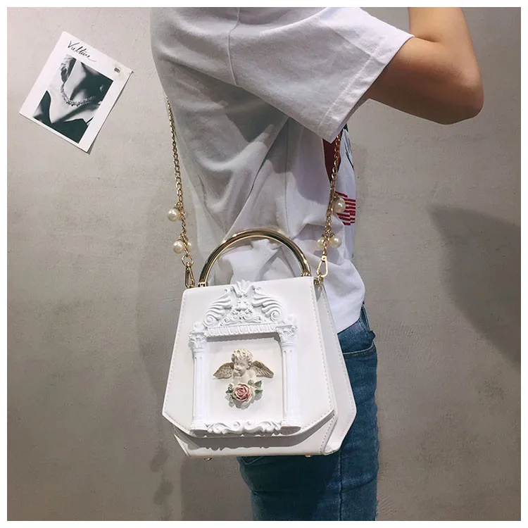 clutch purse