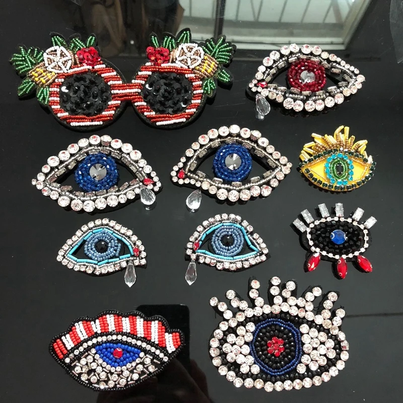 

Eyes Sequin Patches for Clothes Shirt Sweater Glasses Applique Accessories Sewing DIY Clothing Badges Stripes Eyeball Patch