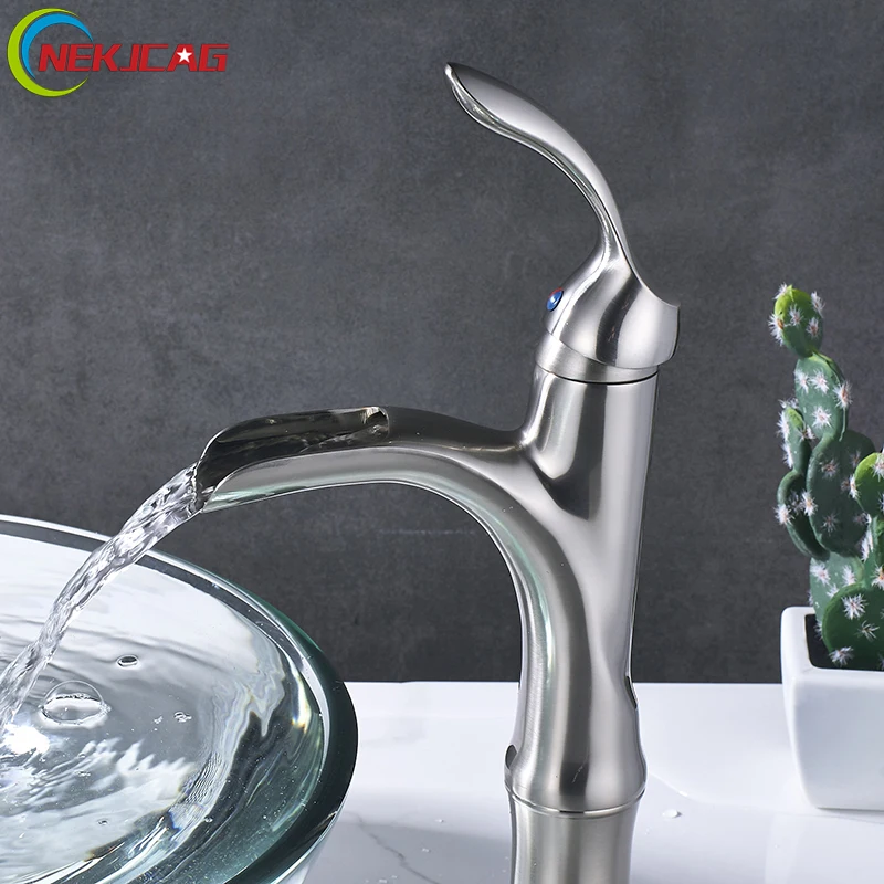 

Bathroom Basin Faucet Brushed Nickel Finish Faucet Deck Mounted Single Handle Mixer Taps