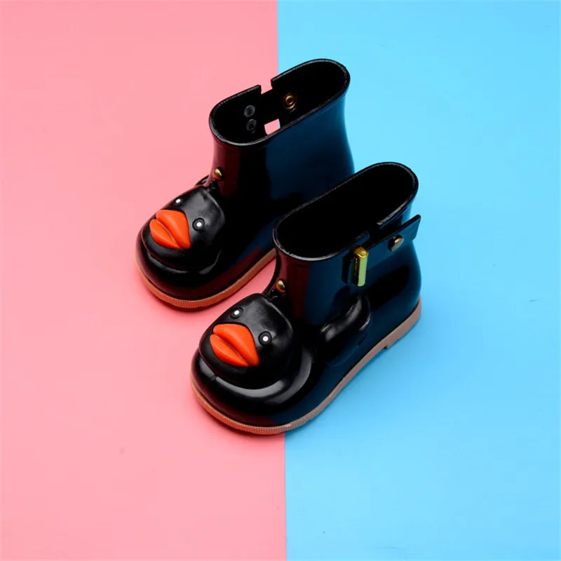 8964139239_1240275881