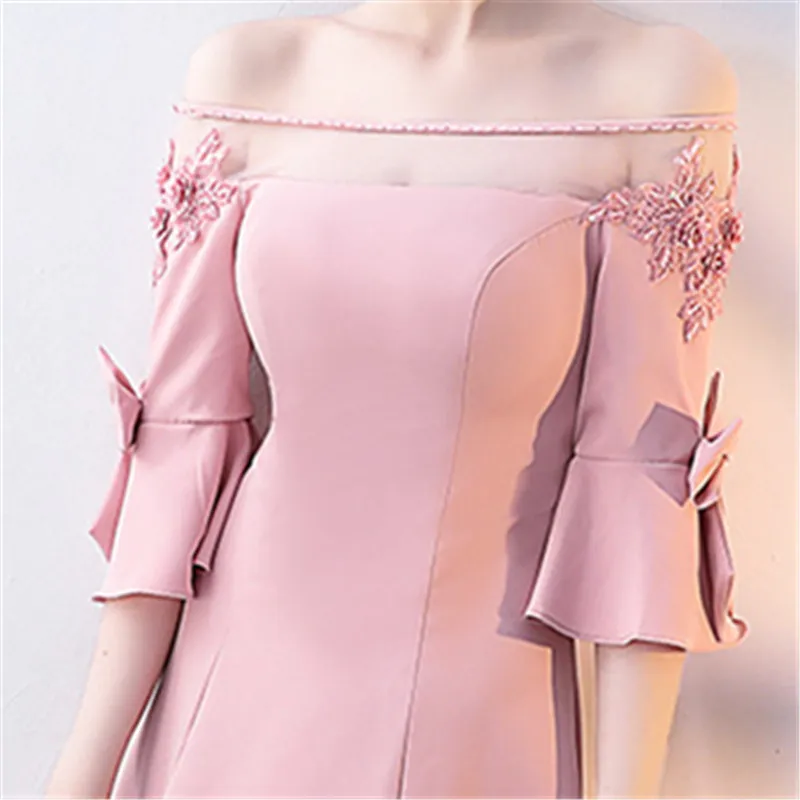 Это YiiYa розовый с открытыми плечами Половина рукава спинки Аппликации оборками Кружева молнии коктейльные платья чай длина формальное платье LX415