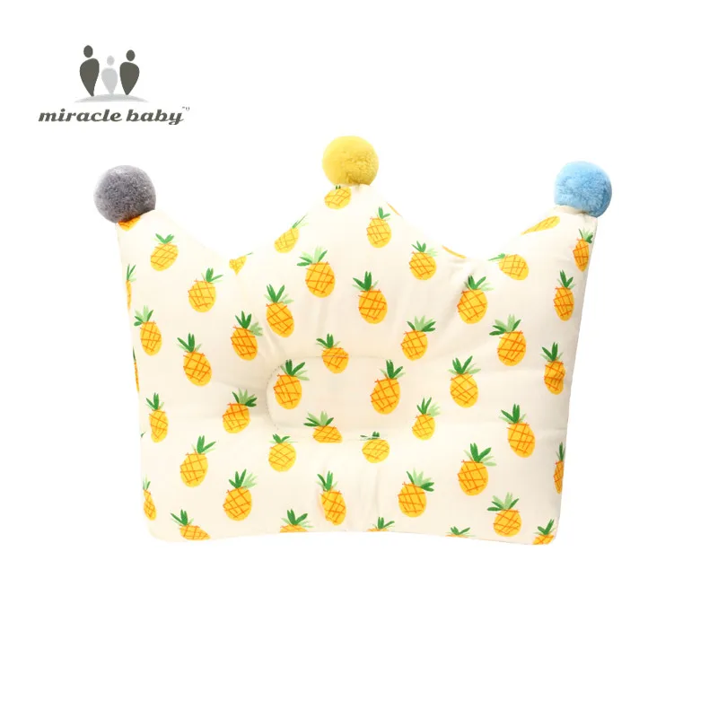 Детские подушки для кормления Предотвращение плоской головкой корона для кровати подушки для кормления младенцев защиты головы Анти ролл Подушки малыша позиционер - Цвет: pineapple