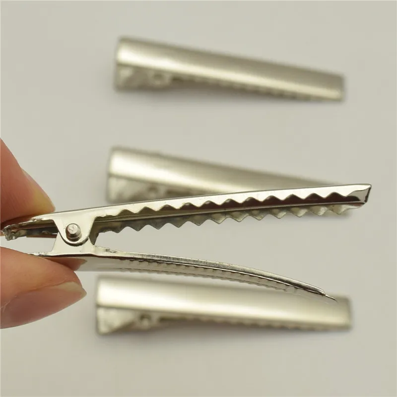 

450pcs 5.5cm Single Prong Rectangle Plain Metal Alligator Clips with small Teeth various sizes