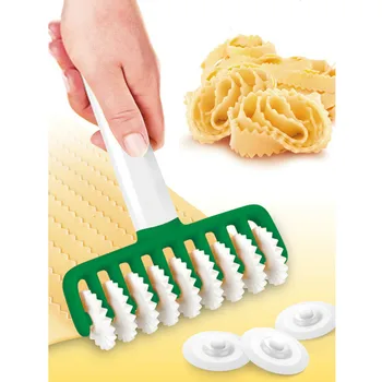 

Pasta Maker Cutter Spaghetti Machine Jagged Teeth Noodle Cutter Portable Plastic Running Wheel Pasta Roller