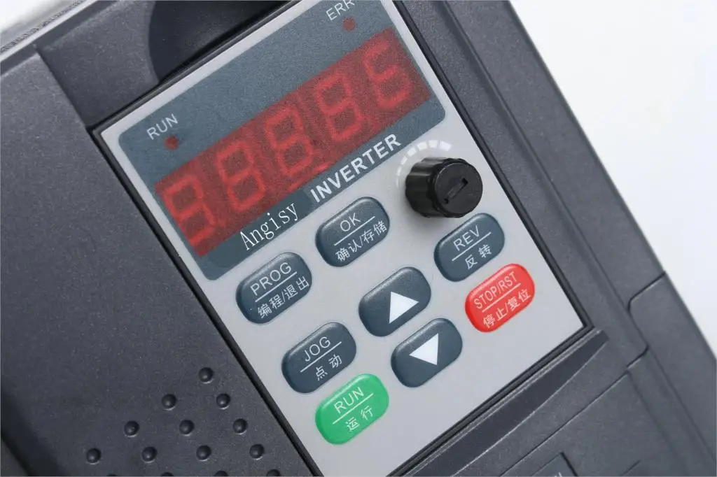 VFD 2.2KW 110V однофазный вход и выход 3 фазы 190V Частота инвертора