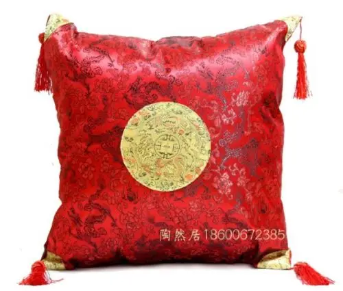 

45*45cm Chinese Silk Solid Color Little Dragon Pattern red Cushion