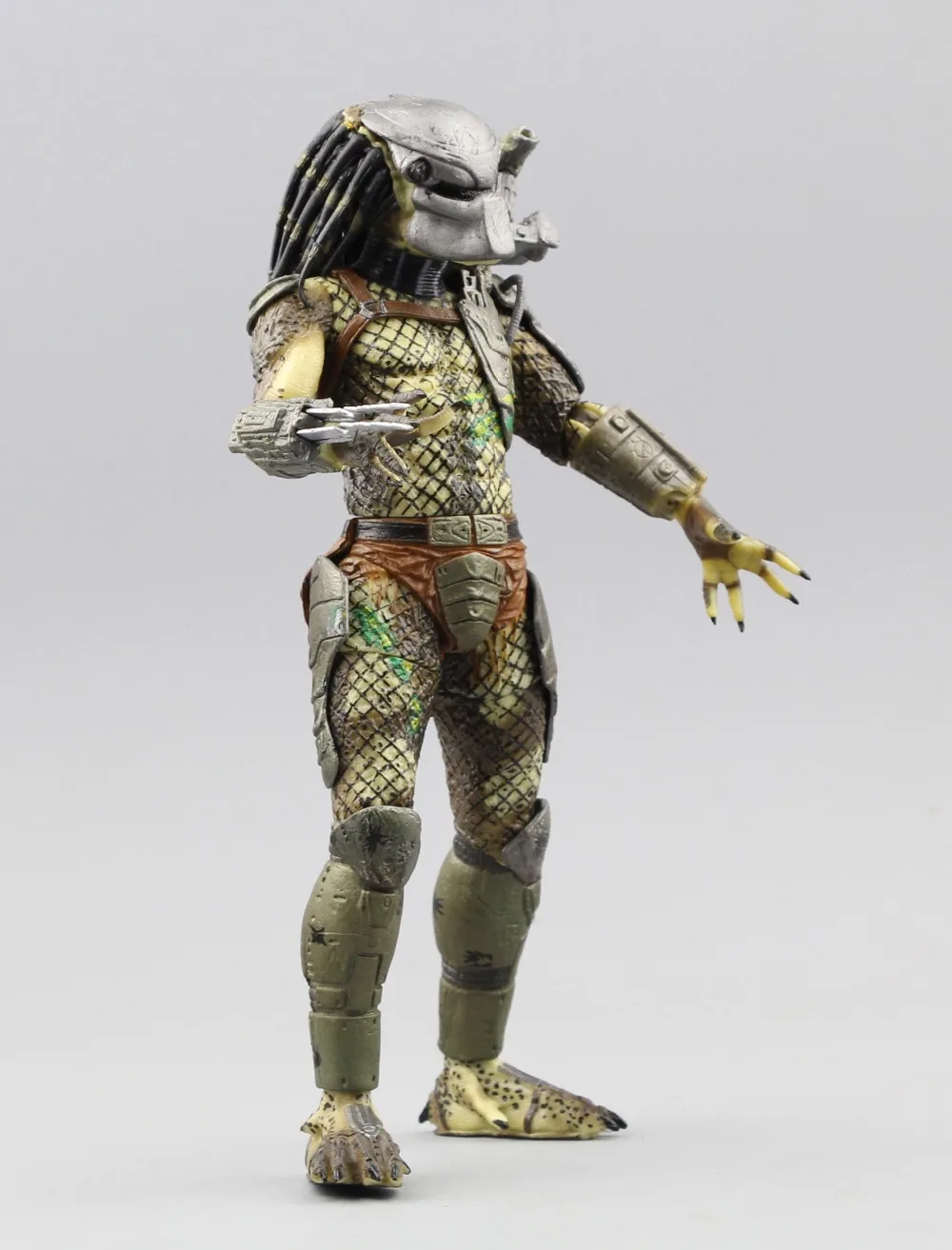 Бесплатная доставка набор солдат Neca P1 7 &quot Классический Хищник 21 см охотник за