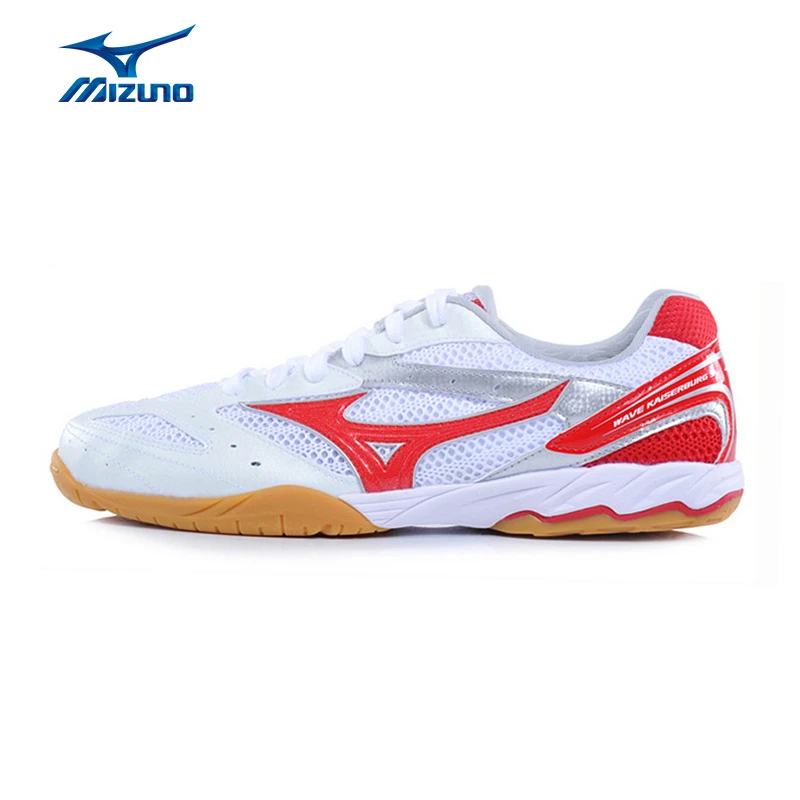 mizuno wave kaiserburg 3
