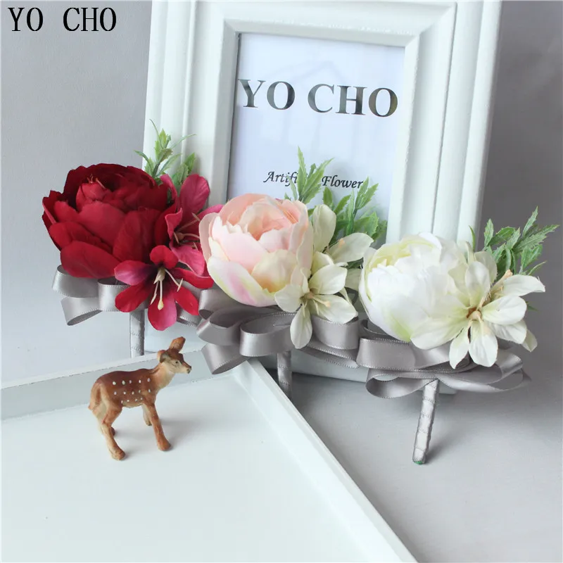 wrist corsage wedding flowers