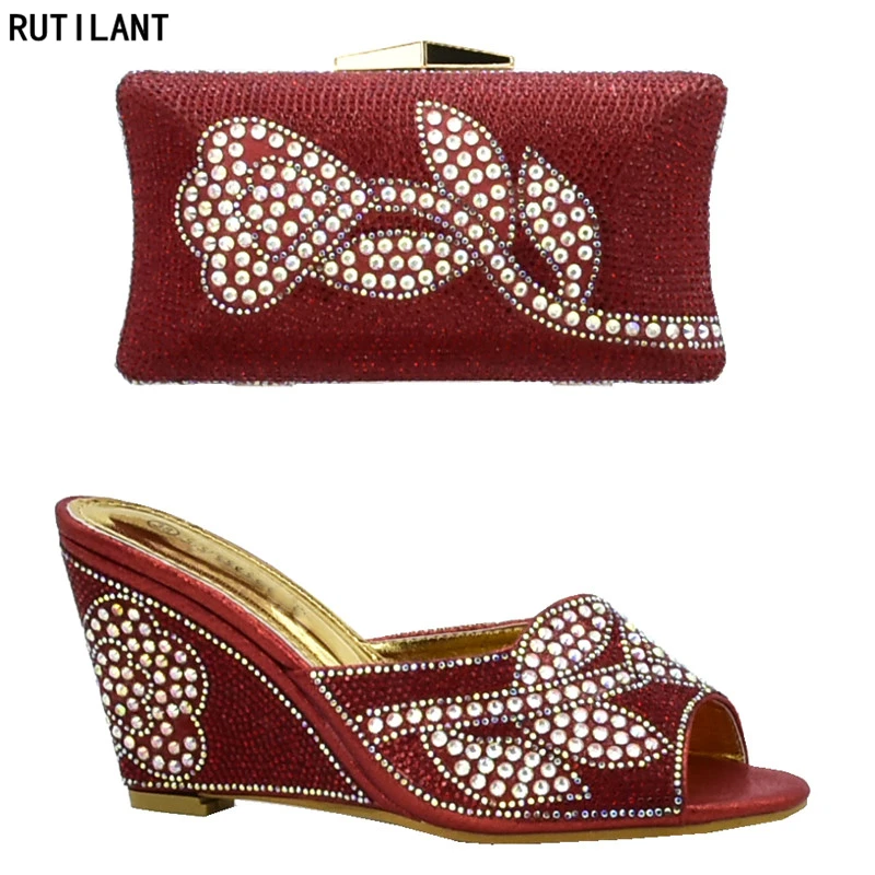 

New Arrival Shoes and Bag Set Nigeria Party Italian Women Wedding Shoe and Bag Set Decorated with Rhinestone Elegant Party Pumps
