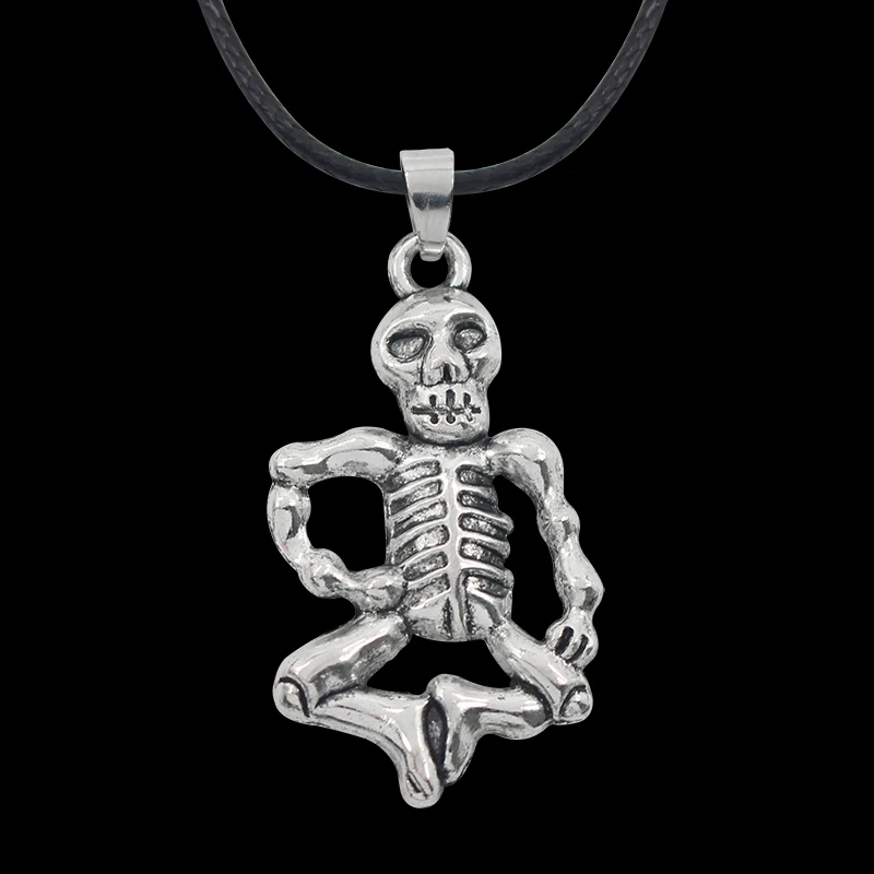 

Vintage Openwork Pendant Punk Rock Style Ancient Silver Zombie Pendant Necklace For Men Women Jewelry Gift Drop Shipping