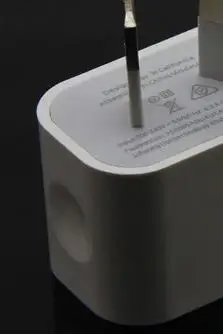 

60pcs Universal 5V original quality Australian AU Plug USB Wall Charger Travel AC small square Power Adapter for iPhone samsung