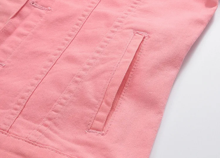 4111617132_370501718