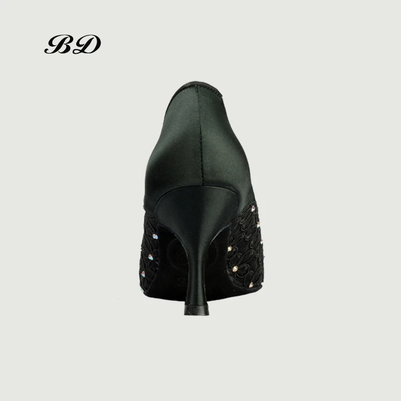 DANCE SHOES 2