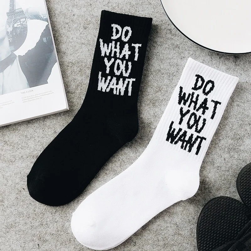 Funny Letter Korea Halajuku Hip hop Street Skateboard Socks men Women High Quality Black white casual Cotton Short Socks Win