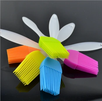 

1000pcs creative kitchen tools resistant of 230 degrees celsius silicone BBQ Brush oil brush butter brushes